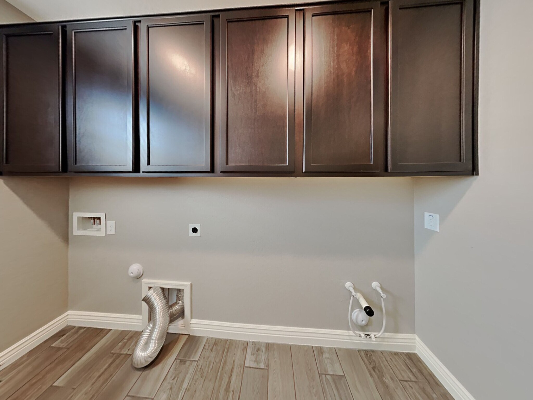 Building Photo - 22530 E Tierra Grande