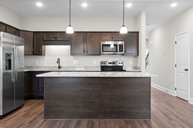 Building Photo - 338 Fallow Cir