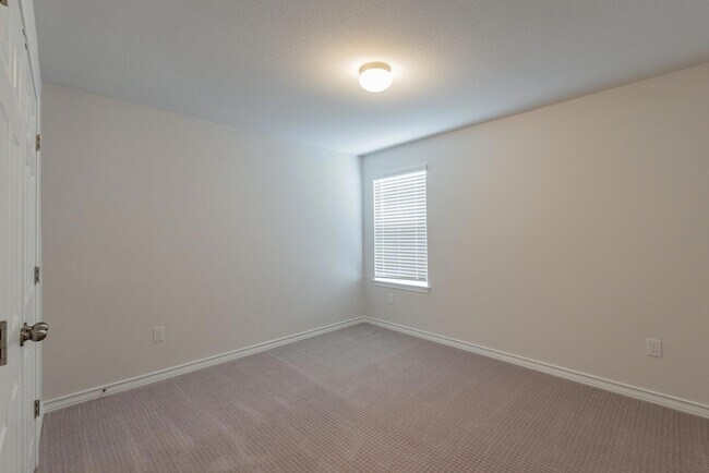 Building Photo - 5302 Mulberry Grove Ln