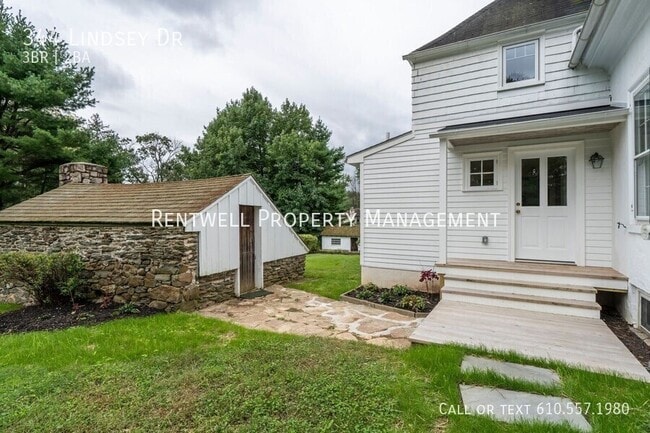 Building Photo - 344 Lindsey Dr