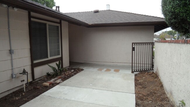 Building Photo - Updated Single Story 3 BR 2 BA home With 2...