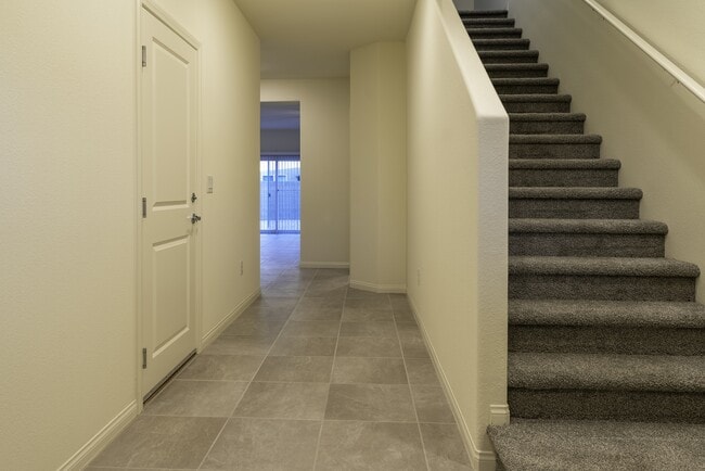 Building Photo - 4519 Merlot Hls Ave