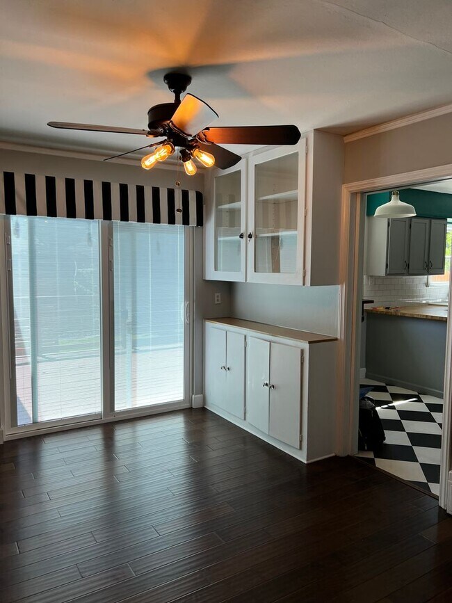 Building Photo - Move In Ready in Desirable Reno Neighborhood