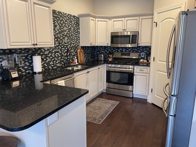 Building Photo - 714 S 150 E