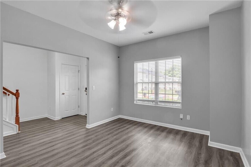 Building Photo - 2827 Creek Bottom Ct
