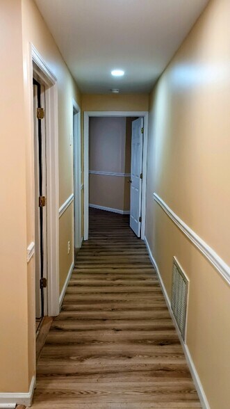 Building Photo - 1500 Lamont St