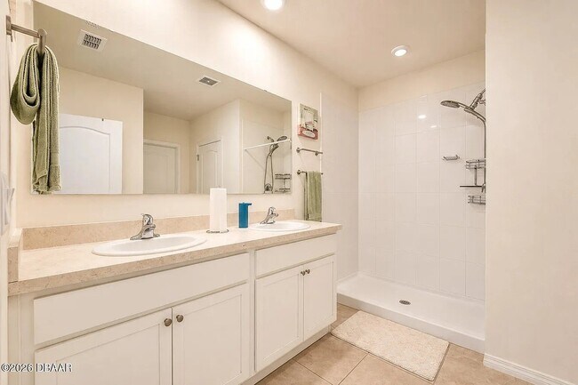 Building Photo - 3221 Carpentaria Dr