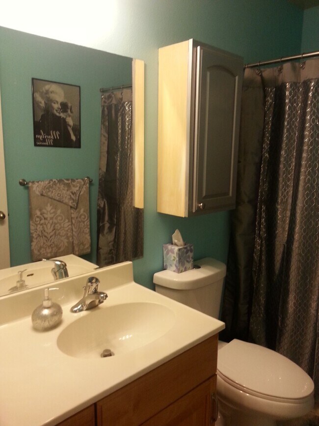 Building Photo - 73 Pheasant Dr