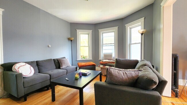 Primary Photo - 23 Irma Ave