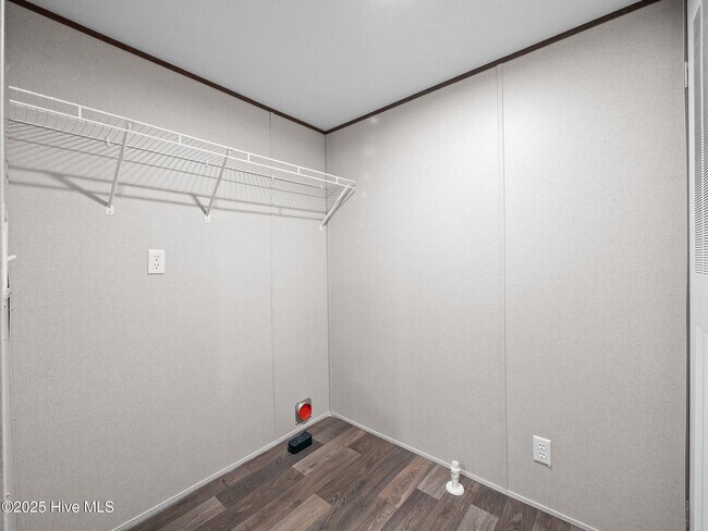 Building Photo - 113 Trott Ln