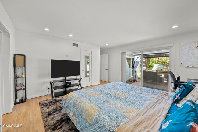 Building Photo - 3066 Apache Cir