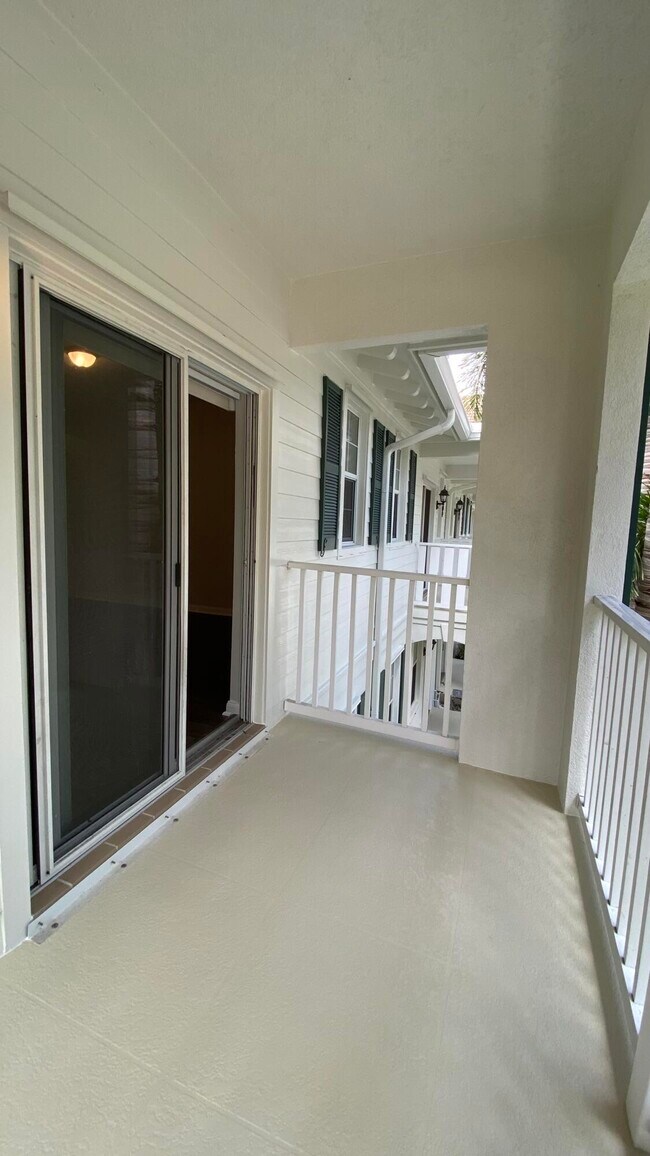 Building Photo - 3200 W Community Dr