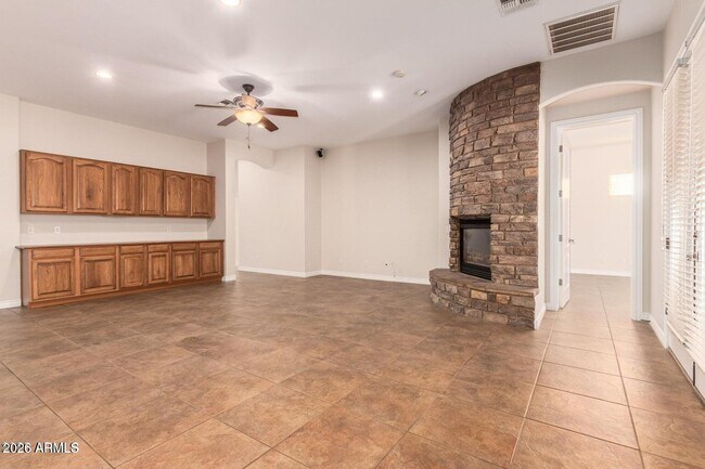 Building Photo - 26706 N 24th Dr