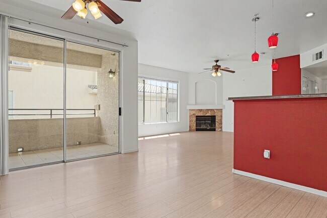 Building Photo - 7185 S Durango Dr