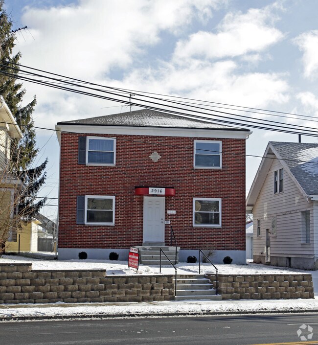 Building Photo - 2916 N Main St