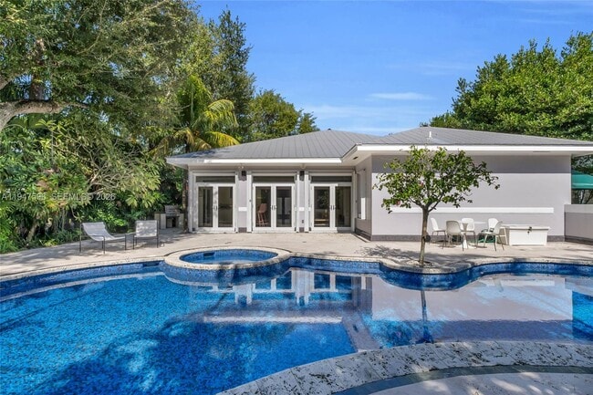 Building Photo - 5794 SW 76th Terrace