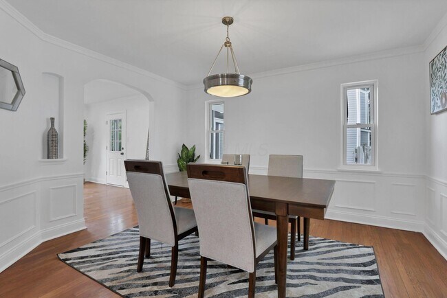 Building Photo - 2615 Northwest Blvd