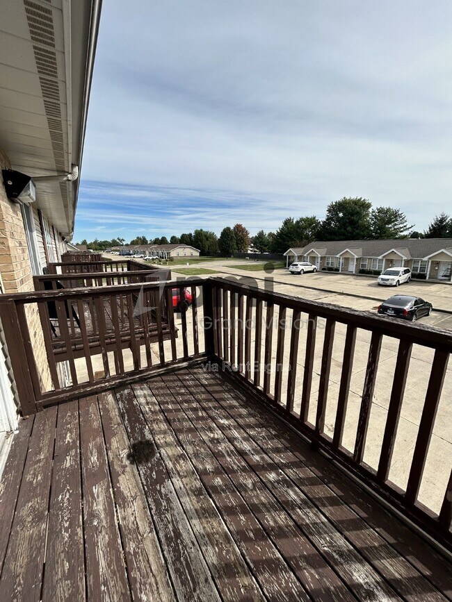 Building Photo - 1306 Arthur Ave