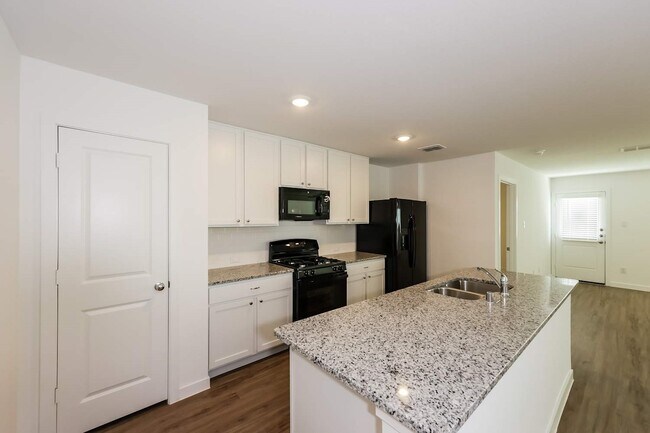 Building Photo - 4901 Draper Rdg Dr