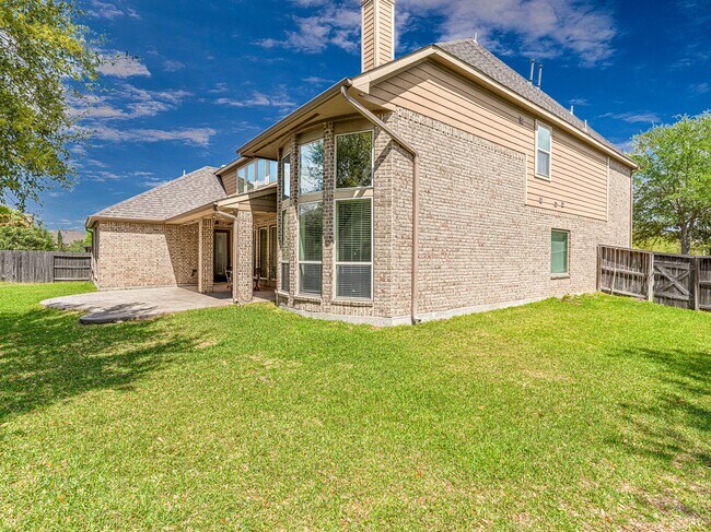 Building Photo - 27703 Lodgemist Ct