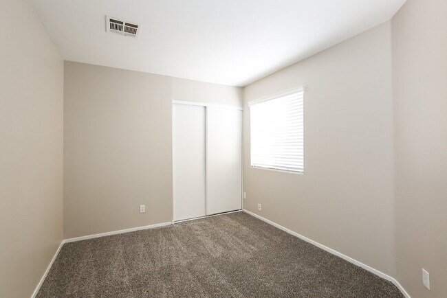 Building Photo - 5439 Coleman St