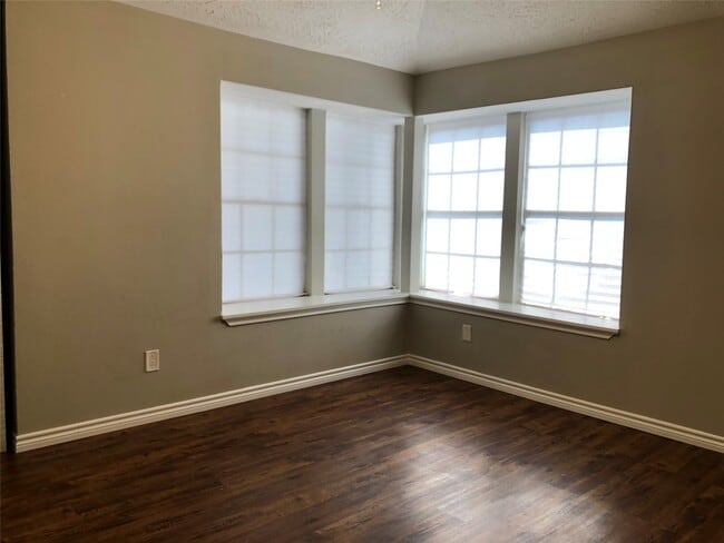 Building Photo - 20415 Boxridge Ln