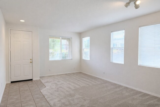 Building Photo - Rancho Bella Vista 4 Bedroom House for Rent