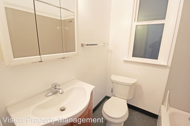 Building Photo - 3301 Telegraph Ave