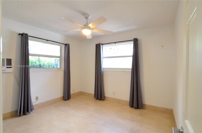 Building Photo - 3050 Virginia St