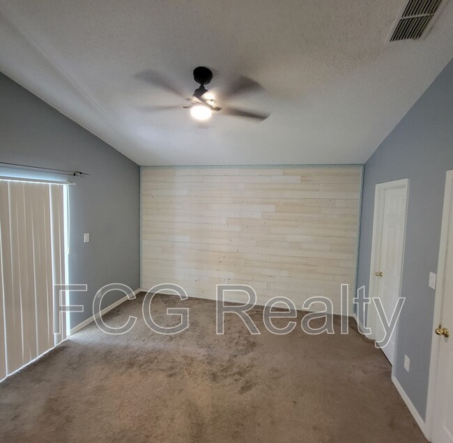 Building Photo - 1167 Singleton Cir