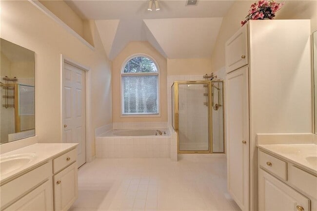 Building Photo - 3615 Ansley Park Dr