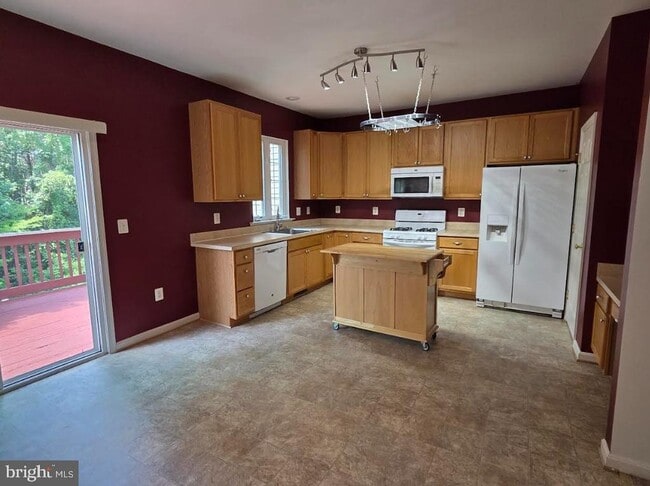 Building Photo - 22749 Bayside Way