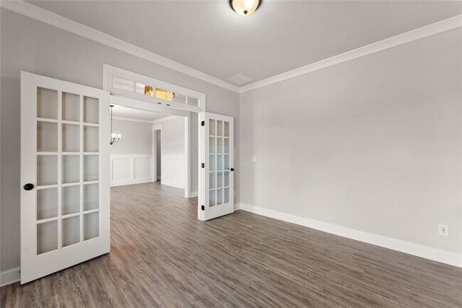 Building Photo - 4656 Silver Oak Dr SW