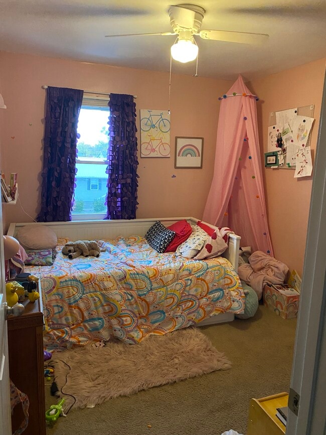 Building Photo - 304 S Lincoln Ave