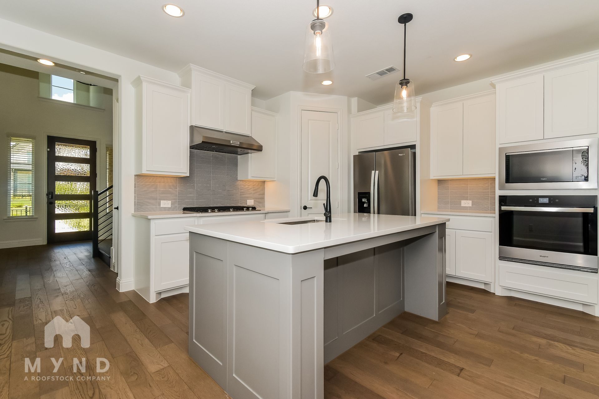 Building Photo - 15518 Kestrel Mews