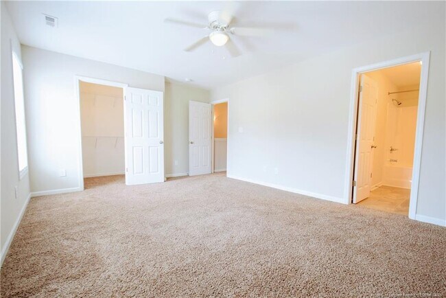 Building Photo - 2660 Middle Br Bnd