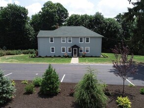 Building Photo - 175 Millwood St