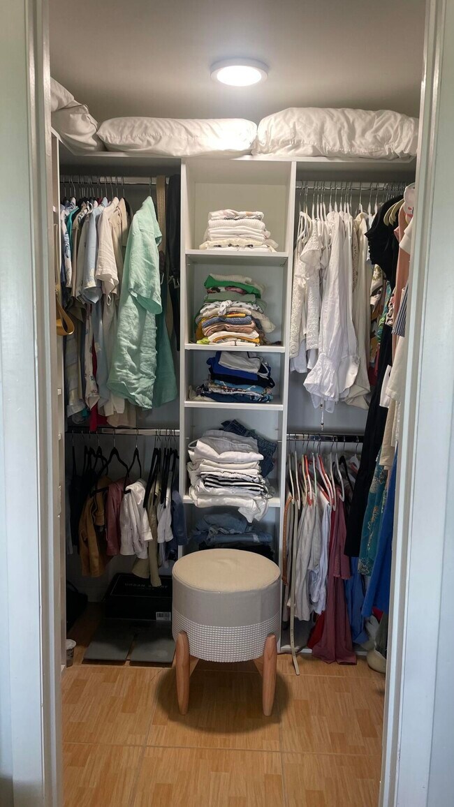 Building Photo - 5159 N Hwy A1A