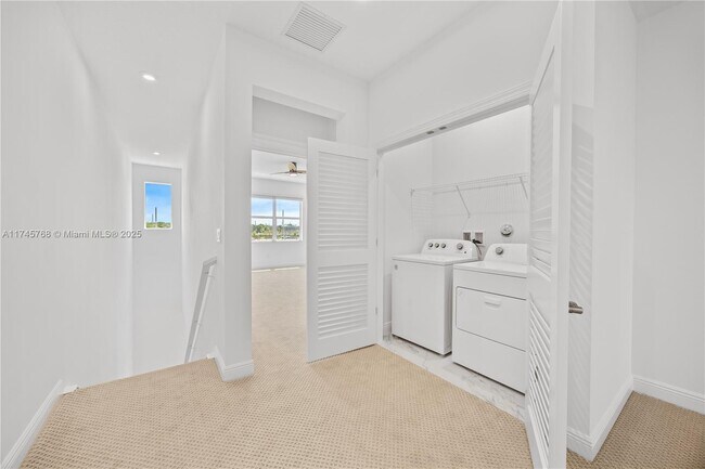 Building Photo - 3542 NW Solange Ct