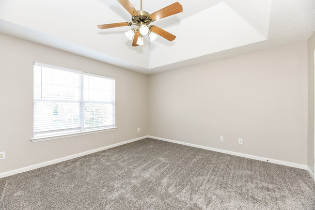 Building Photo - 5525 Craftwood Dr