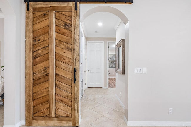 Building Photo - 237 Porgee Rock Pl