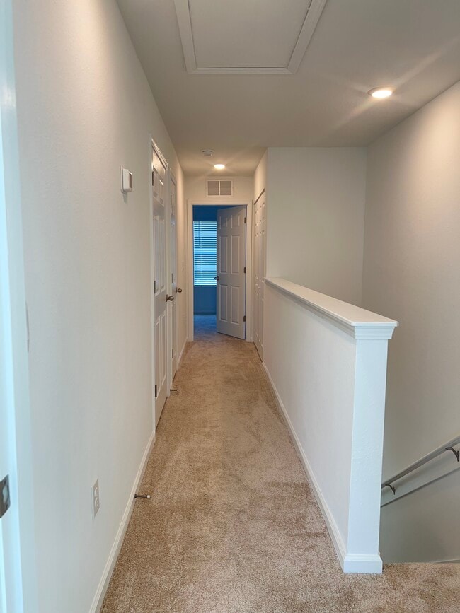 Building Photo - 4942 Equinox St