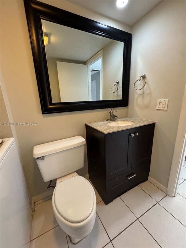 Building Photo - 9143D SW 23rd St