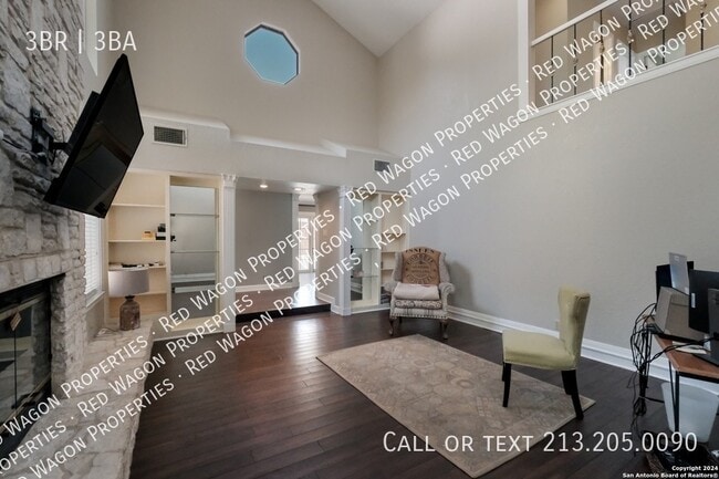 Building Photo - 1029 River Park
