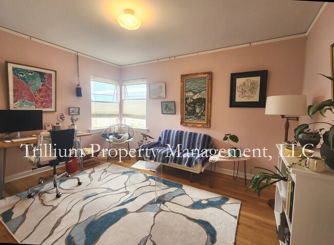 Building Photo - 5935 N Concord Ave