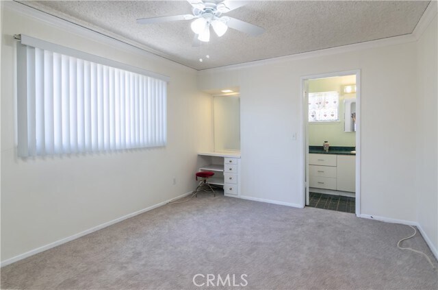 Building Photo - 11543 Swinton Ave