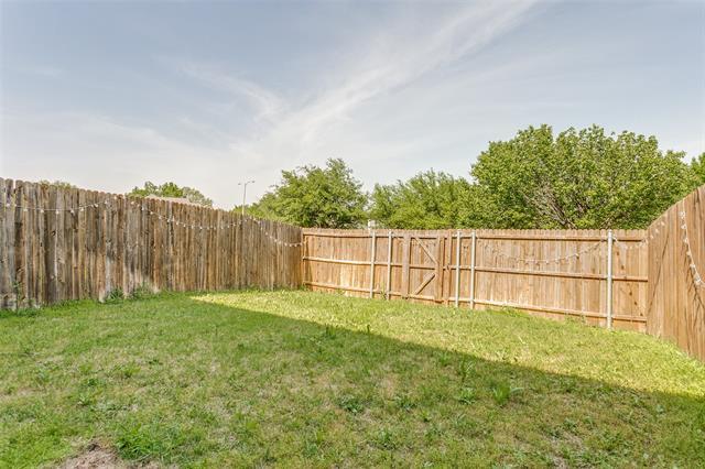 Building Photo - 657 Hutchinson Ln