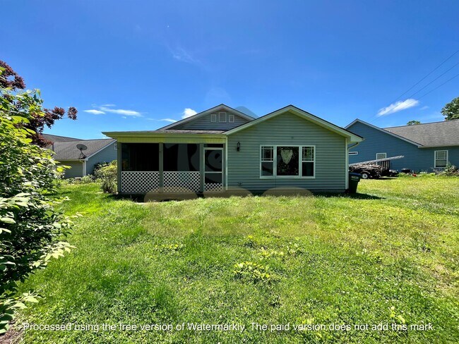 Building Photo - 37 Sunview Cir