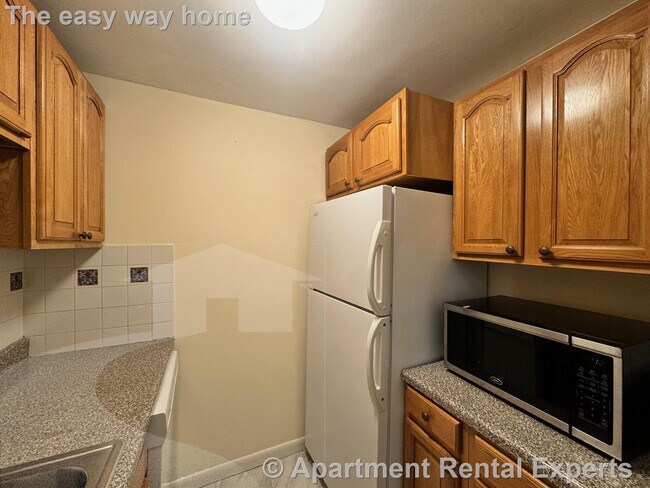 Building Photo - 80 Highland Ave