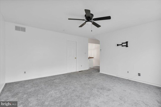 Building Photo - 506 Hazelwood Ln